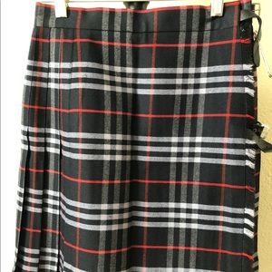 EUC Burberry blue plaid wrap skirt kilt
